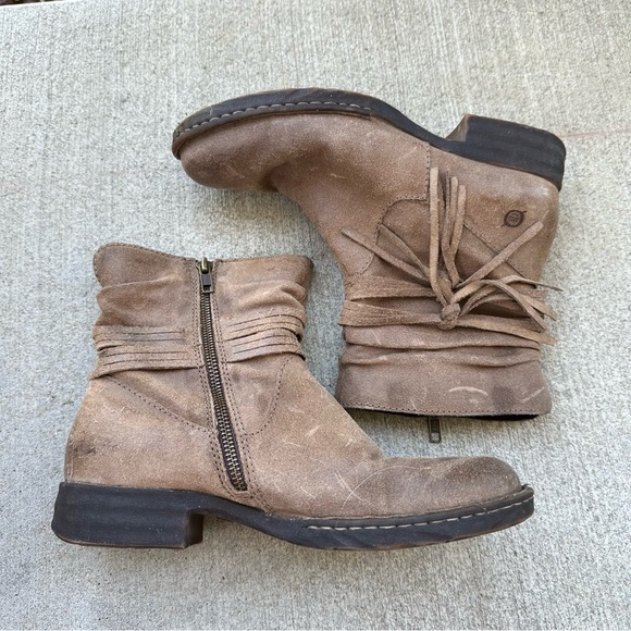 Born Brown Suede Ankle Booties 📃 - Picture 3 of 5